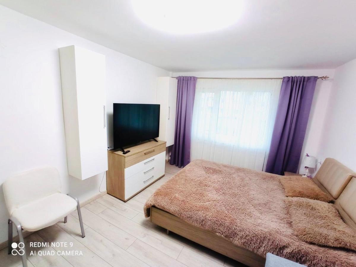 Ferienwohnung Garsoniera Daniela Tîrgu Ocna Exterior foto